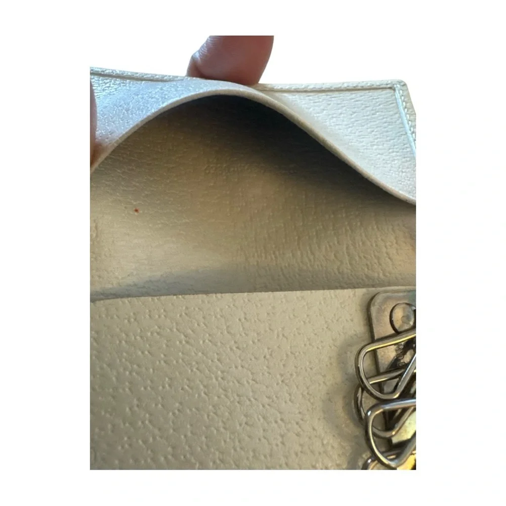 Gucci Cream Leather Key Holder